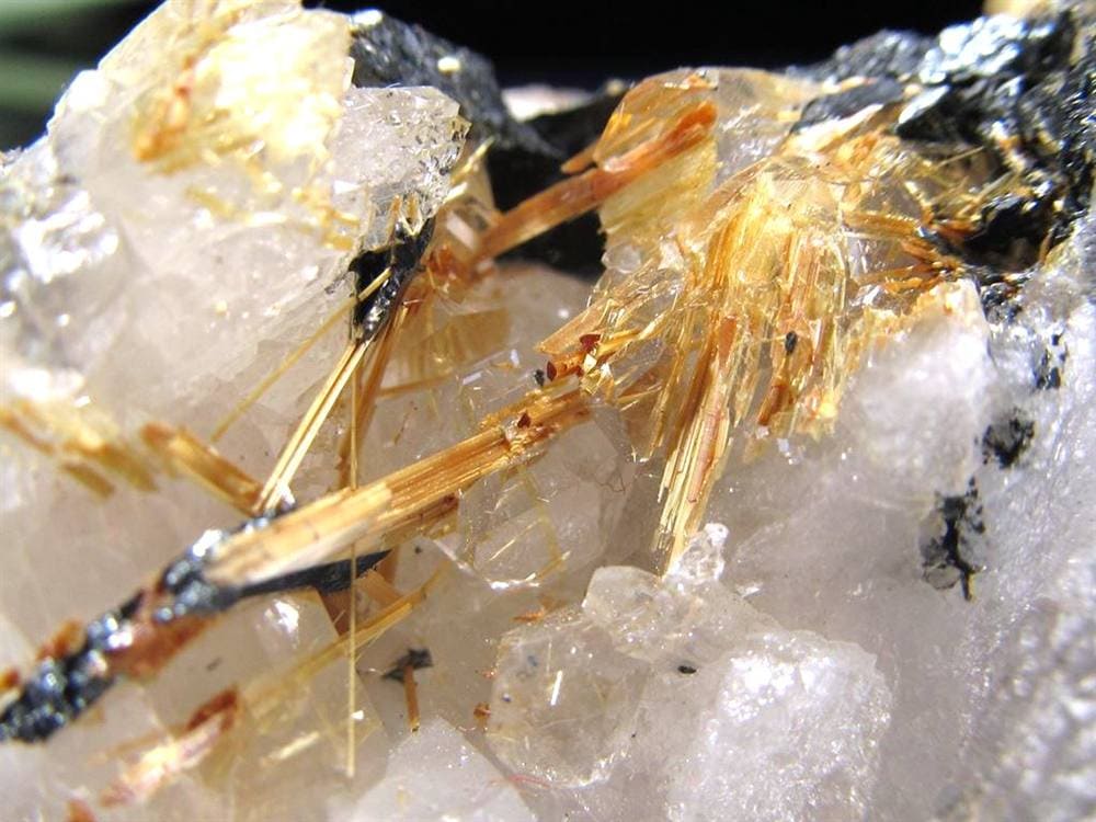 ゴールドルチル ヘマタイト 原石 母岩付き 金運