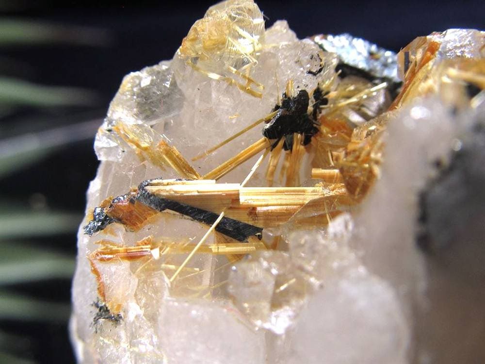 ゴールドルチル ヘマタイト 原石 母岩付き 金運