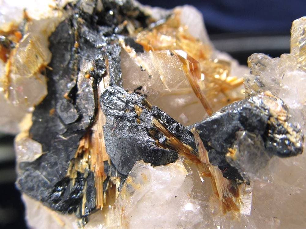 ゴールドルチル ヘマタイト 原石 母岩付き 金運