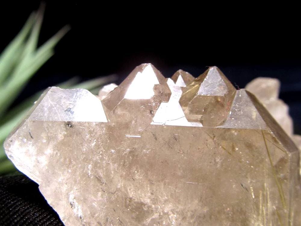 ゴールドルチル ヘマタイト 原石 母岩付き 金運