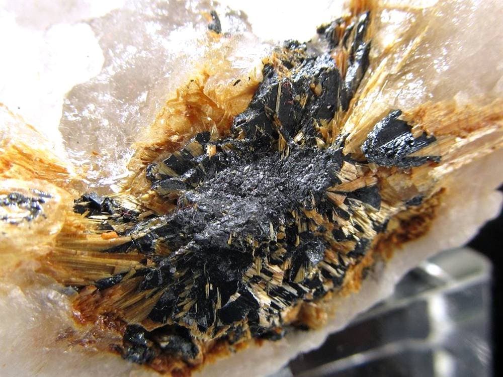 ゴールドルチル ヘマタイト 原石 母岩付き 金運