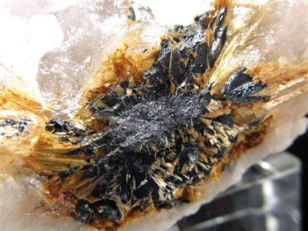 ゴールドルチル ヘマタイト 原石 母岩付き 金運