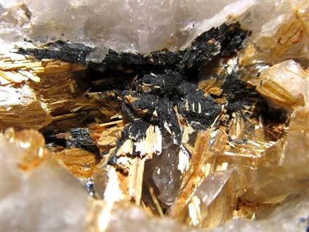 ゴールドルチル ヘマタイト 原石 母岩付き 金運