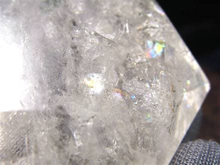アイリスクォーツ 虹入り水晶 ヘキサゴン 六芒星 レインボー水晶