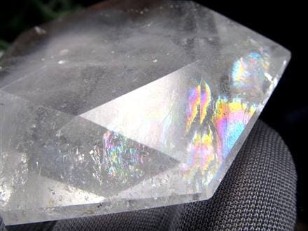 アイリスクォーツ 虹入り水晶 ヘキサゴン 六芒星 レインボー水晶