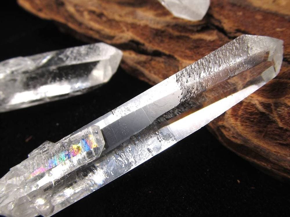 クリスタル ポイント スターブラリークォーツ 水晶 原石
