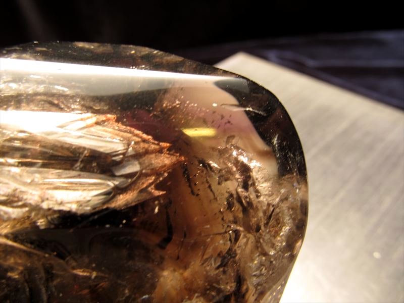 大特価◆新品！レア！アメジスト入り黒水晶スモーキークォーツ原石・台座付き ジンバブエ産 アメジスト＆スモーキークォーツの原石 No.22 - cute stone -