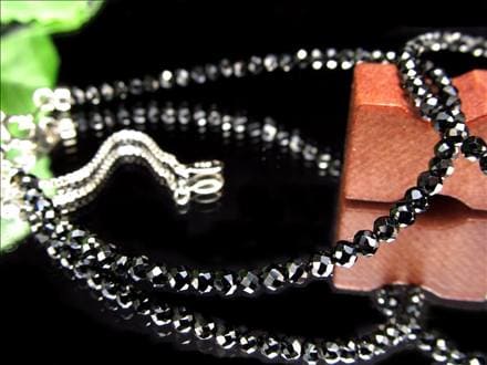 ブラックスピネル ブレスレット 尖晶石 8月の誕生石 天然石