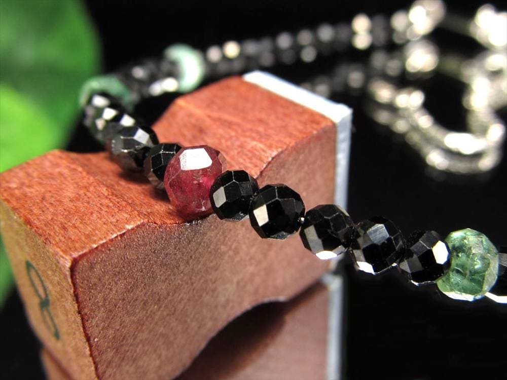 ブラックスピネル トルマリン ブレスレット 10月の誕生石 8月の誕生石