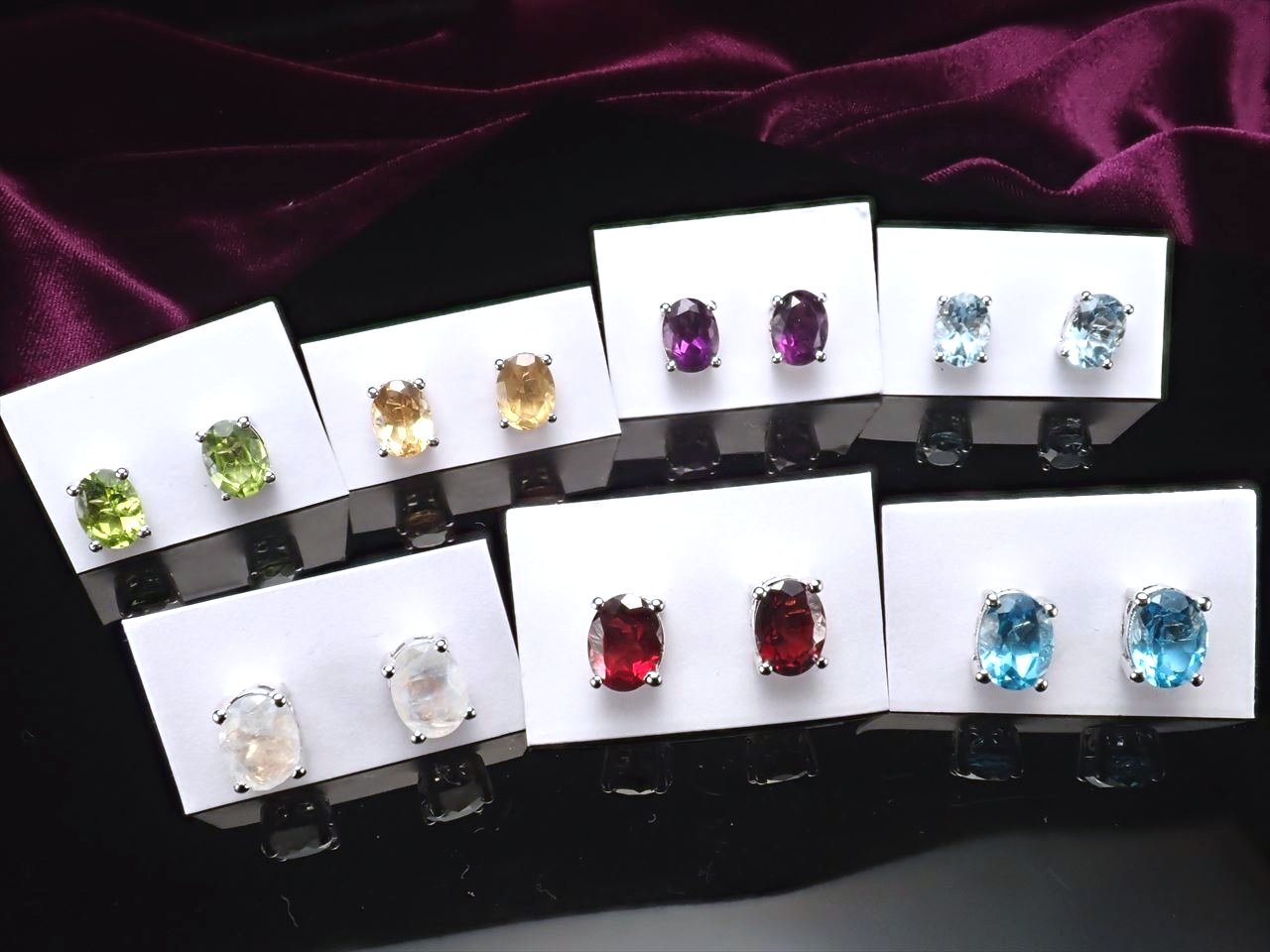 ピアス