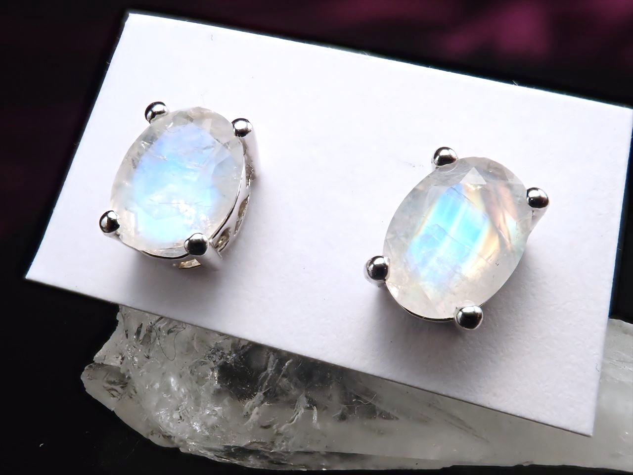 ピアス