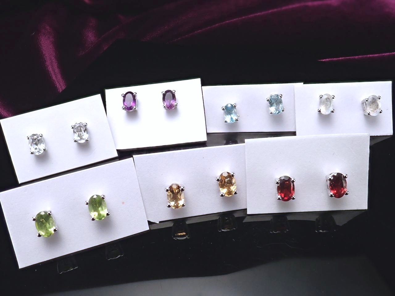 ピアス