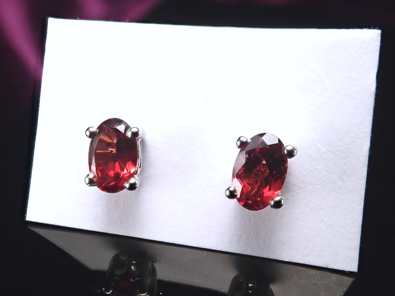ピアス