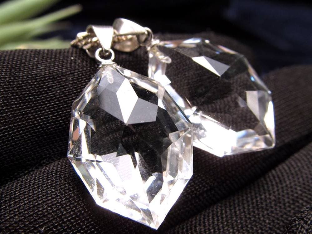 水晶 スターカット ペンダントトップ Silver925