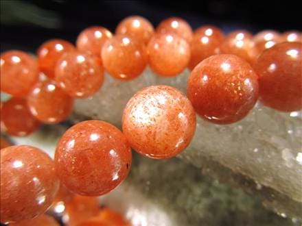 ビーズ連,サンストーン,アベンチュレッセンス,天然石,日長石