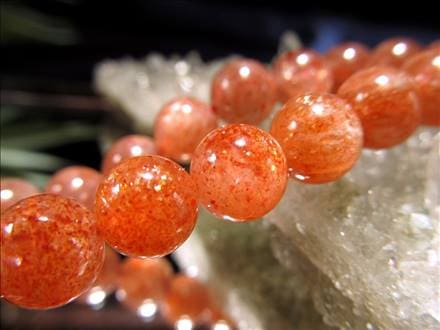 ビーズ連,サンストーン,アベンチュレッセンス,天然石,日長石