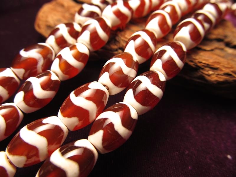 カーネリアン天珠連