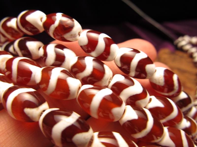 カーネリアン天珠連