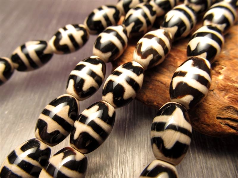 アゲート天珠連