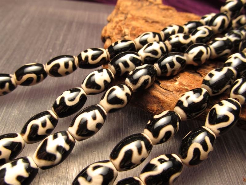 アゲート天珠連