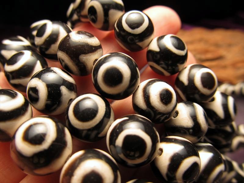 アゲート天珠連