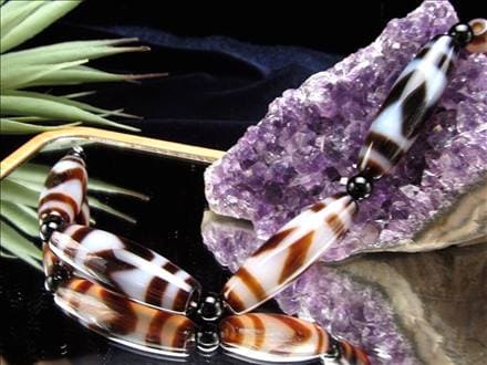 虎牙天珠 天珠 瑪瑙 チベット 厄除け 天珠型 ビーズ連 連材