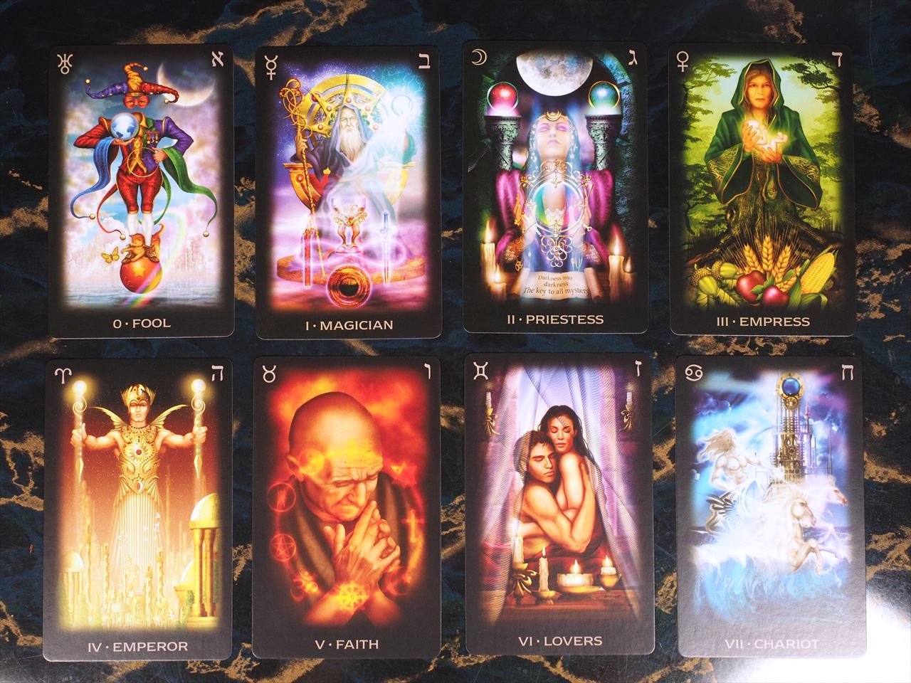 タロットカード 鮮やかな夢をテーマにしたデザイン メーカーオリジナル英文小冊子付き 大人気スピリチュアルアイテム 正規輸入品 タロット オブ ドリームス