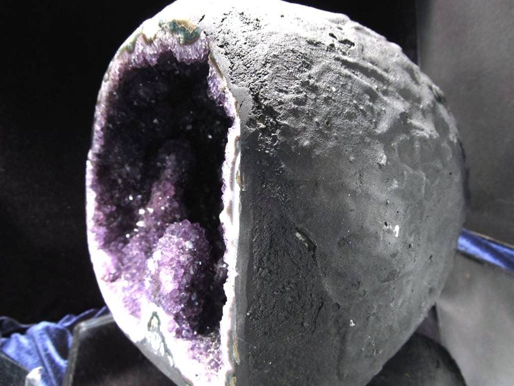 アメジストジオード アメジストドーム 紫水晶 晶洞 天然石