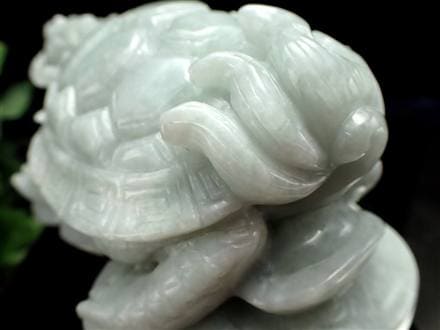 翡翠 ジェダイト 硬玉 龍亀 ロングイ 彫刻 置物