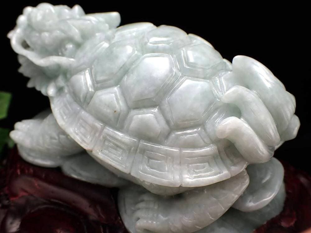 翡翠 ジェダイト 硬玉 龍亀 ロングイ 彫刻 置物