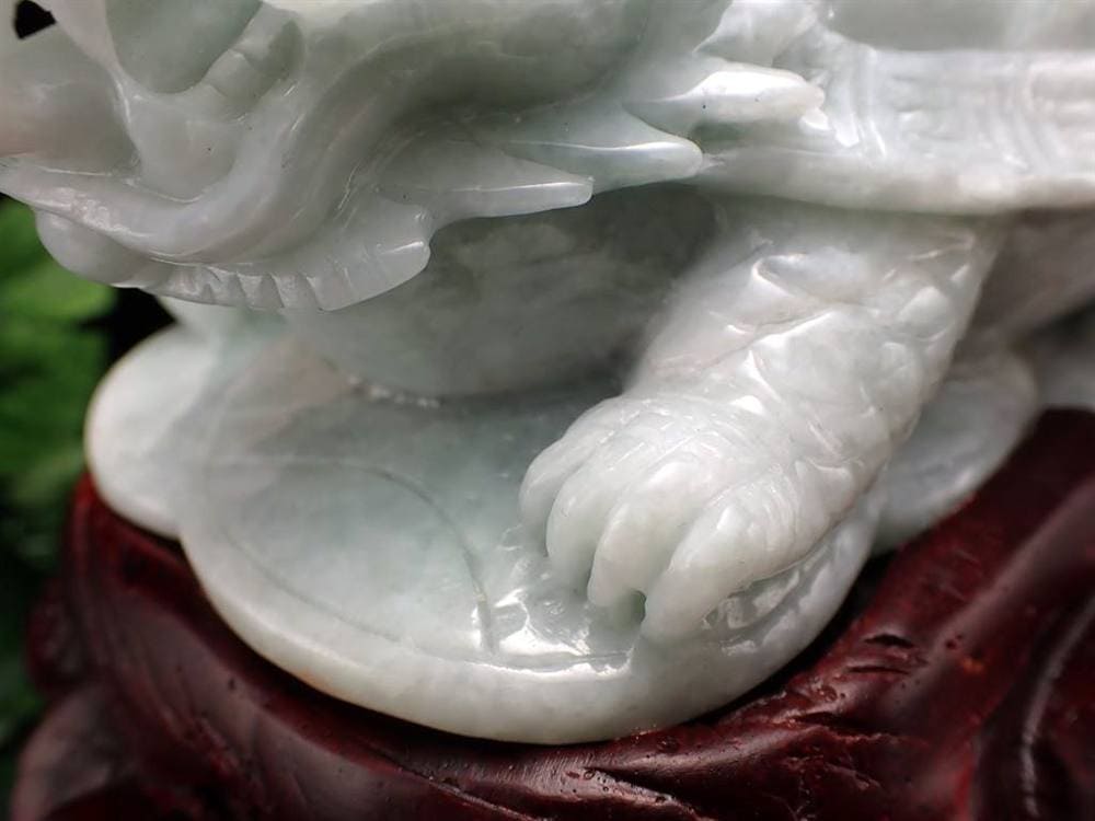 翡翠 ジェダイト 硬玉 龍亀 ロングイ 彫刻 置物