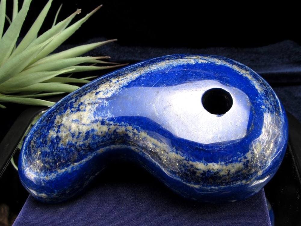 ラピスラズリ 勾玉 青金石 天然石 パワーストーン