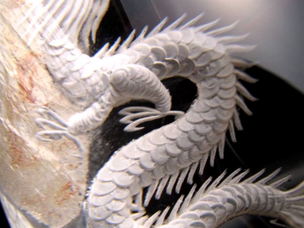 ガーデンクォーツ 庭園水晶 龍神 四本爪龍 置物