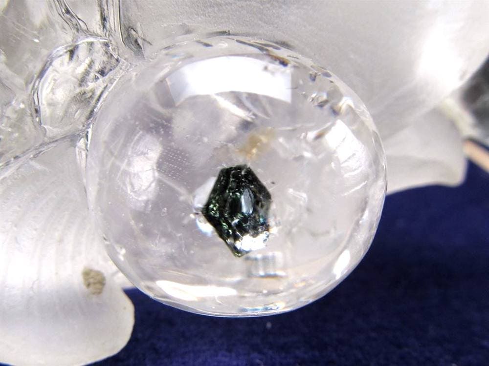 金魚 水晶 デメキン マイカ 彫刻置物