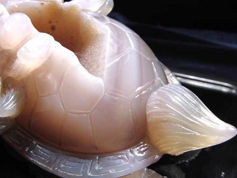 瑪瑙 メノウ めのう 龍穴アゲート トレジャー瑪瑙 龍亀 ロングイ 彫刻 置物