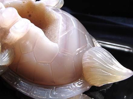 瑪瑙 メノウ めのう 龍穴アゲート トレジャー瑪瑙 龍亀 ロングイ 彫刻 置物