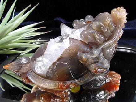 瑪瑙 メノウ めのう 龍穴アゲート トレジャー瑪瑙 龍亀 ロングイ 彫刻 置物