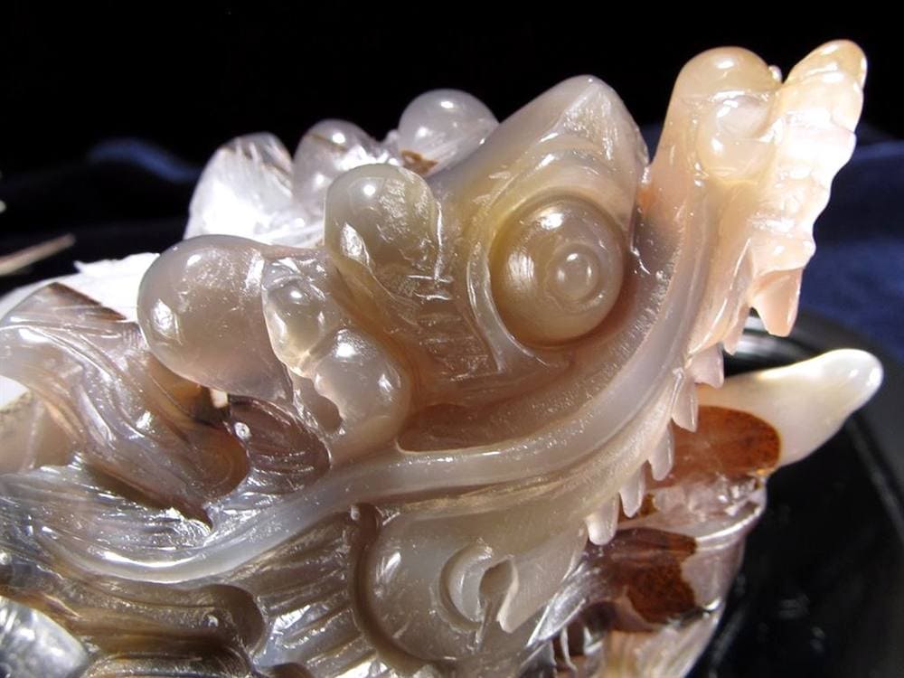 瑪瑙 メノウ めのう 龍穴アゲート トレジャー瑪瑙 龍亀 ロングイ 彫刻 置物