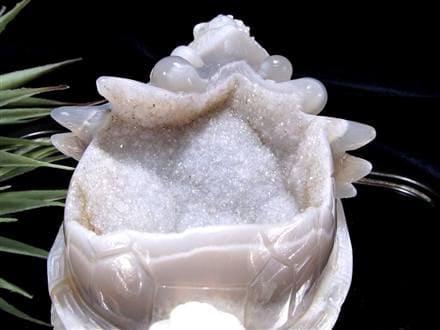 瑪瑙 メノウ めのう 龍穴アゲート トレジャー瑪瑙 龍亀 ロングイ 彫刻 置物