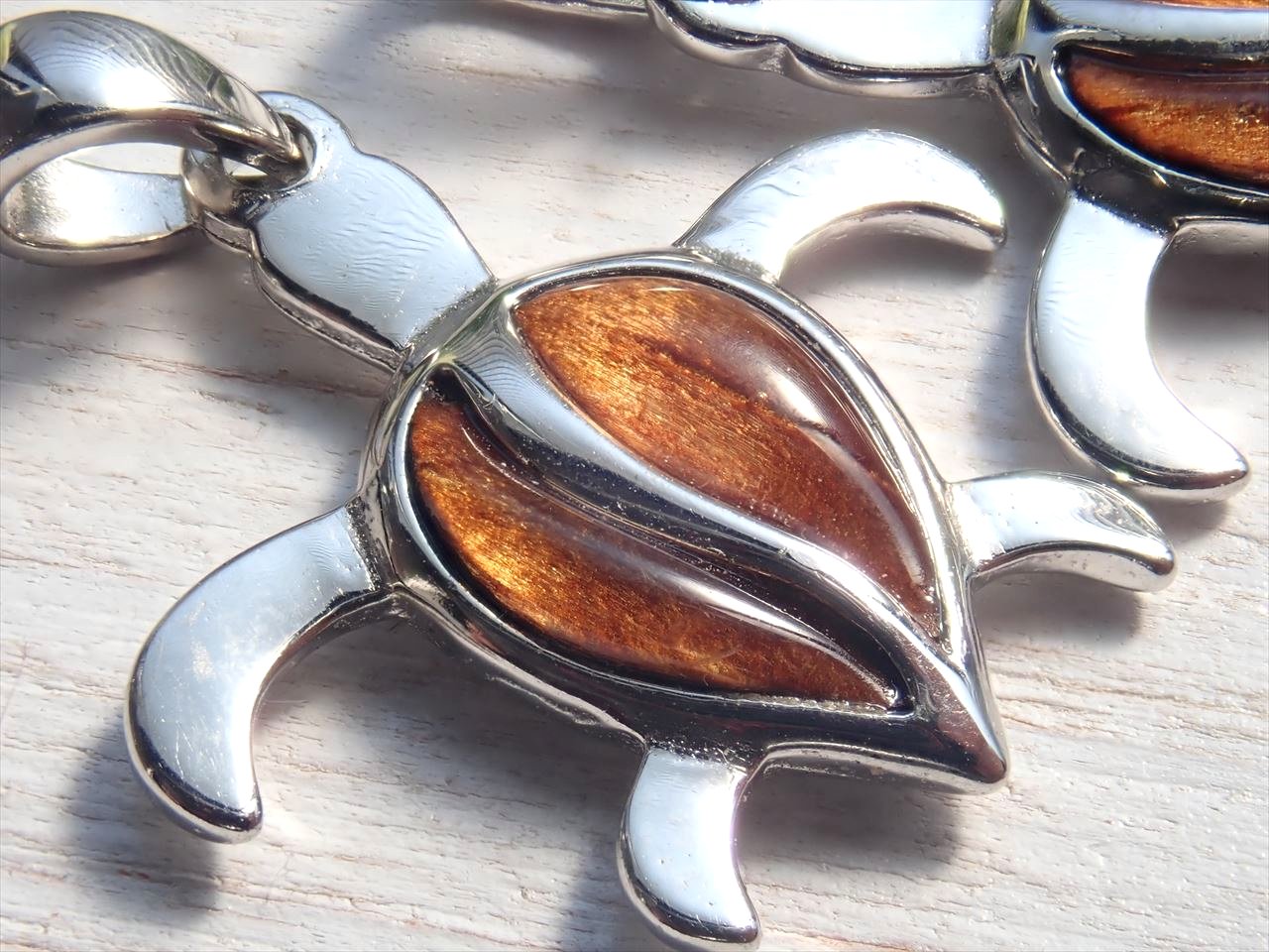 ☆ハワイアンジュエリー☆高級木材【精霊の宿る木】☆ツーソン