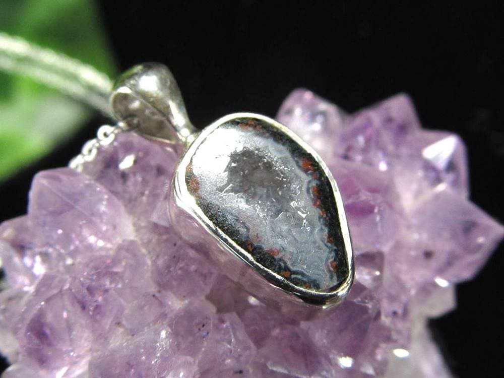 アゲート 瑪瑙 ジオード トレジャーメノウ 晶洞 ペンダントトップ