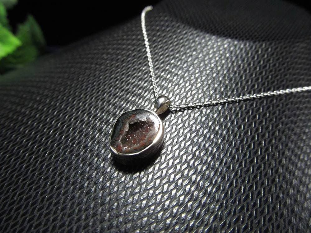 アゲート 瑪瑙 ジオード トレジャーメノウ 晶洞 ペンダントトップ