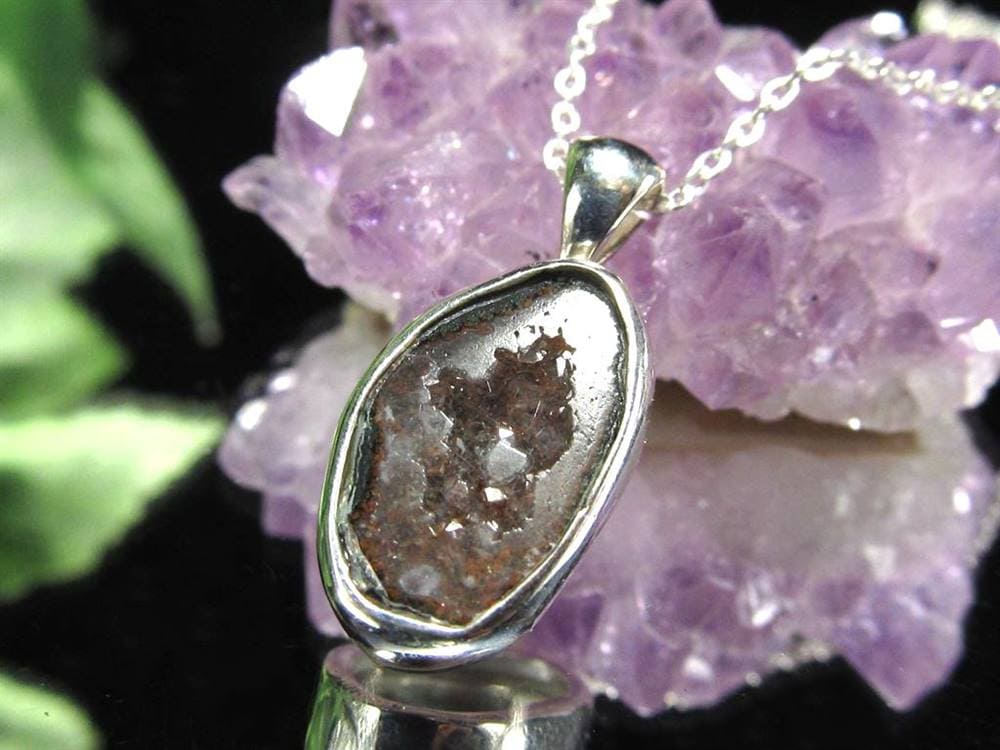 アゲート 瑪瑙 ジオード トレジャーメノウ 晶洞 ペンダントトップ