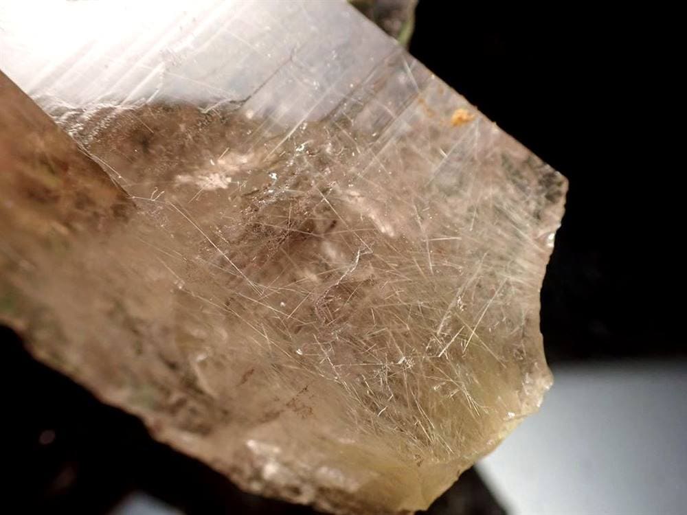 ゴールドルチル 原石 金針水晶 金運 ルチルクォーツ