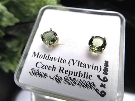 モルダバイト ピアス 隕石 ナチュラルグラス Silver925