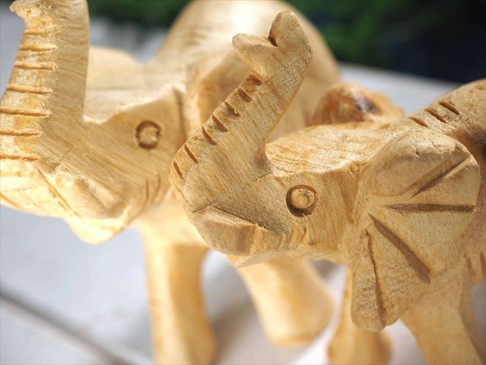 パロサントウッド ホーリーツリー ペルー産 パロサント置物 象