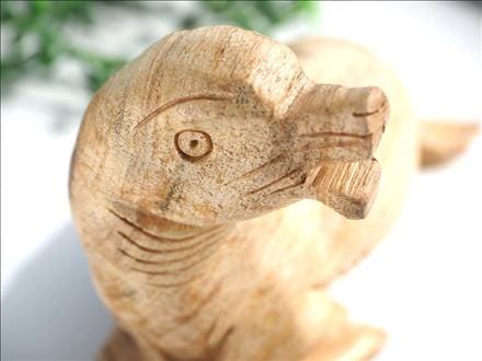 パロサントウッド ホーリーツリー 動物彫り置物 香木 ペルー産