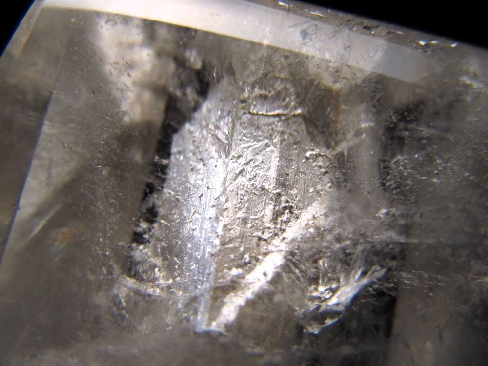 マニフェストクォーツ 貫入水晶 タンブル 水晶 クォーツインクォーツ