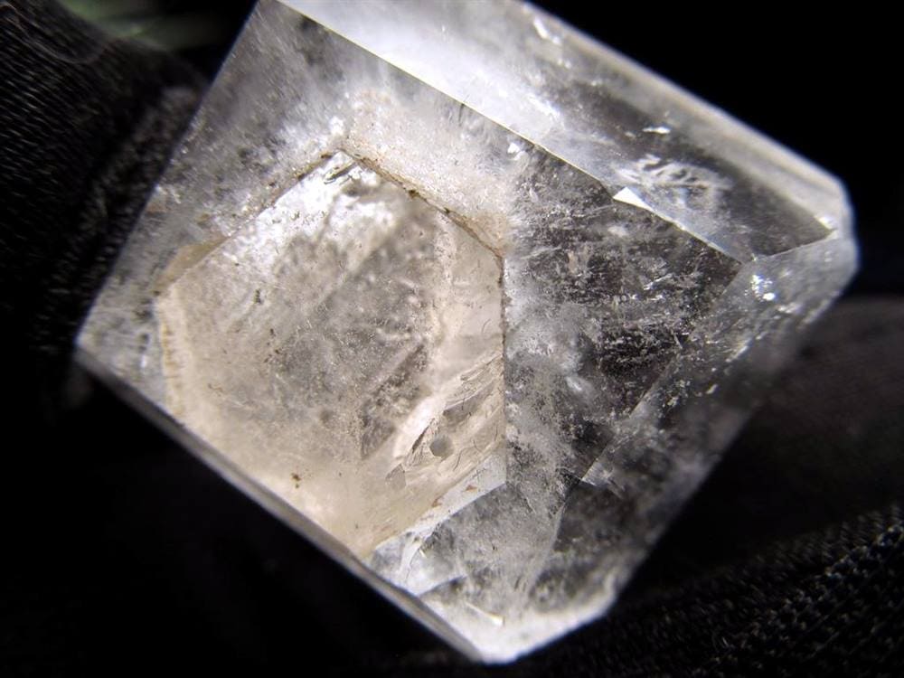 マニフェストクォーツ 貫入水晶 タンブル 水晶 クォーツインクォーツ