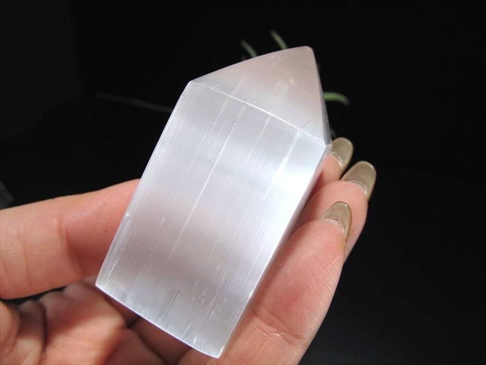 セレナイト ジプサム 透石膏 聖母マリアのガラス キャッツアイ